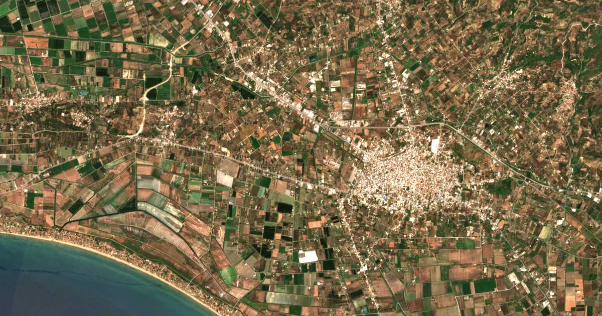 Satellitenkarte von Traganó
