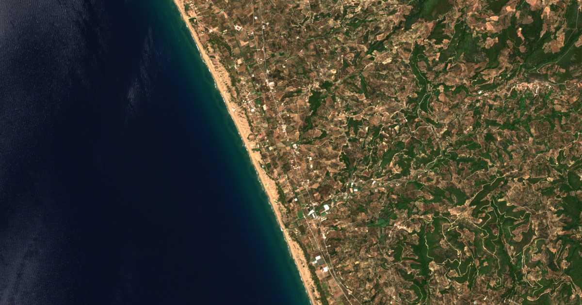 Satellitenkarte von Káto Taxiárchai