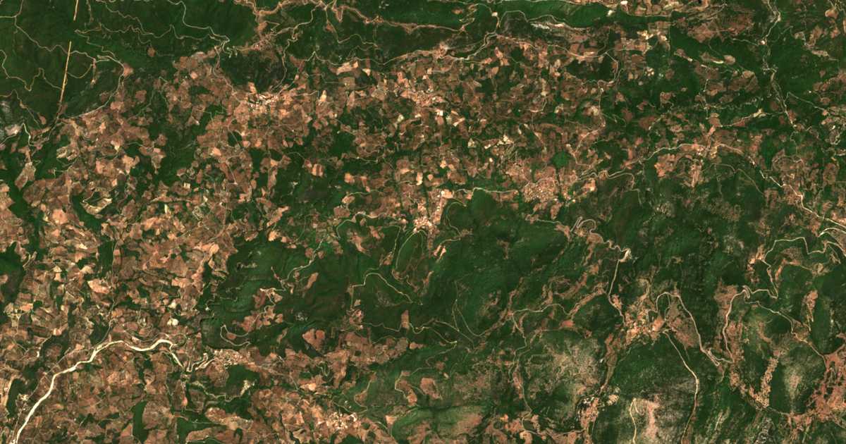 Satellitenkarte von Miléa