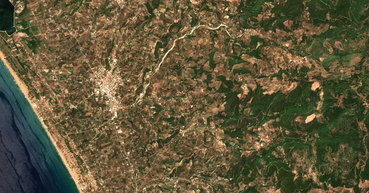Satellitenkarte von Schínoi