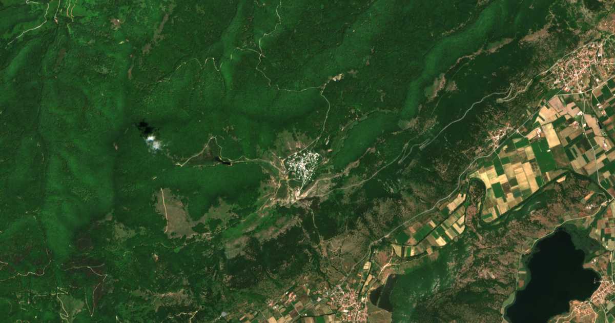 Satellitenkarte von Nymfaio