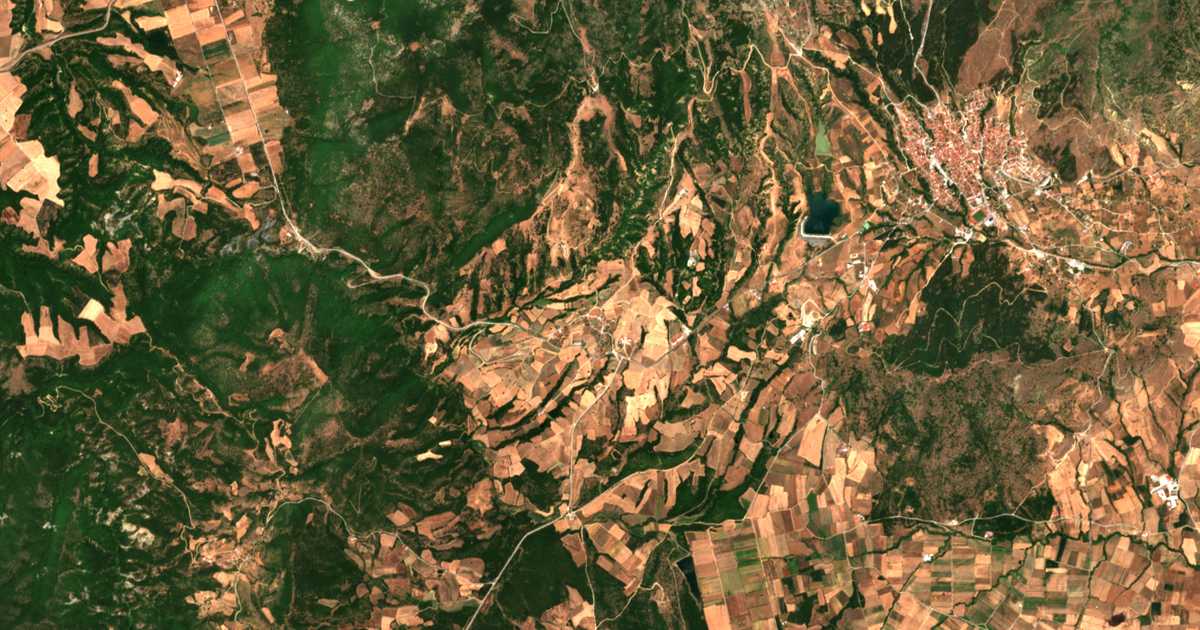 Satellitenkarte von Paraskeví