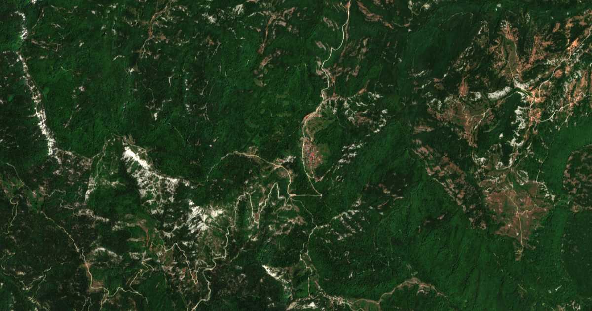 Satellitenkarte von Nea Kotyli