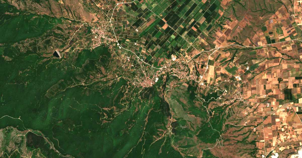 Satellitenkarte von Empórion