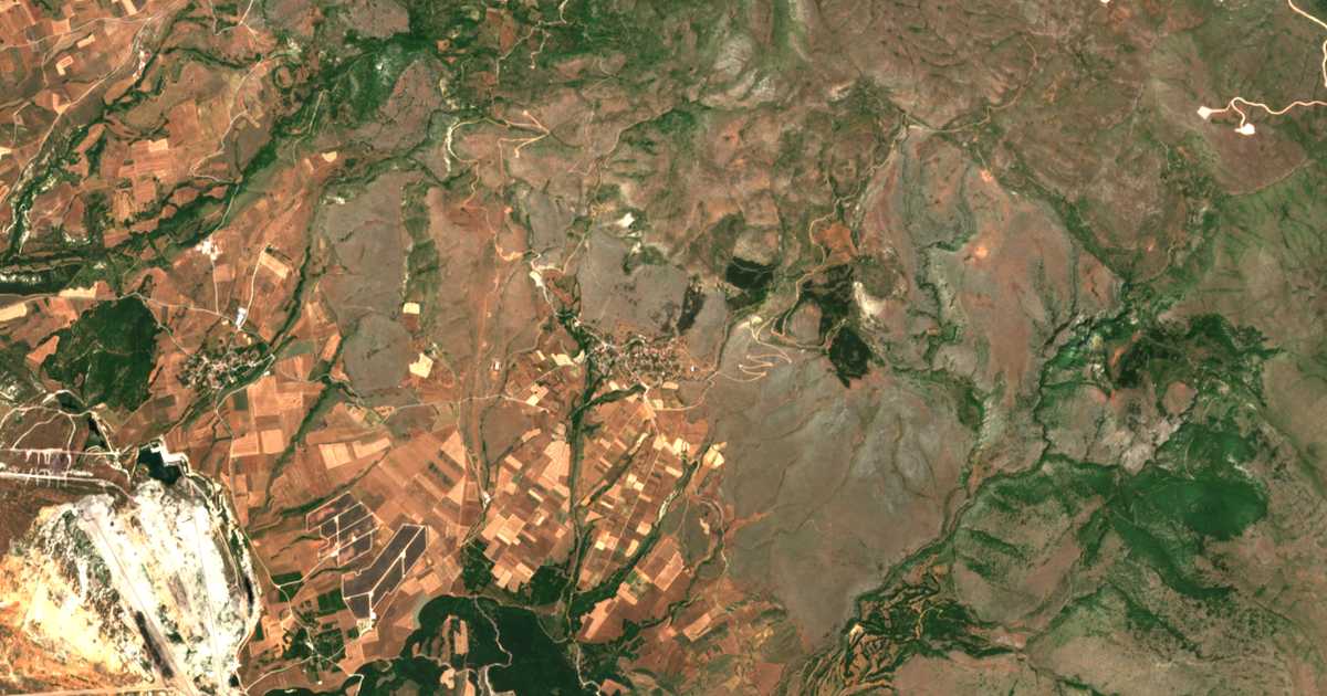 Satellitenkarte von Ermakiá