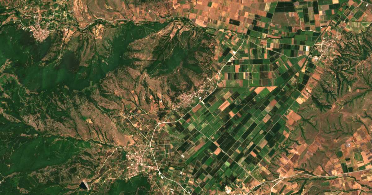Satellitenkarte von Foúfas