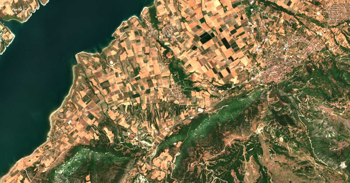 Satellitenkarte von Avlaí