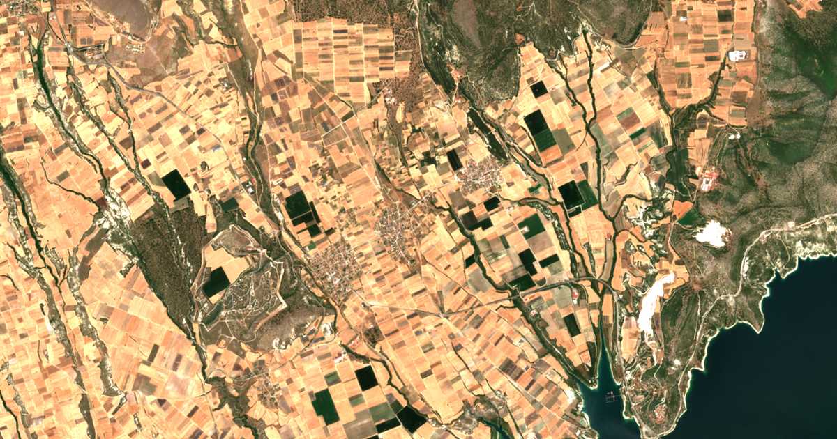 Satellitenkarte von Mesianí
