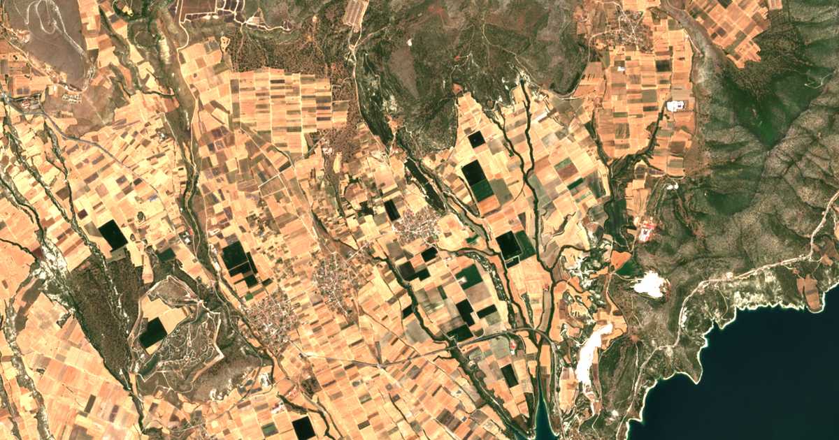 Satellitenkarte von Rodítis