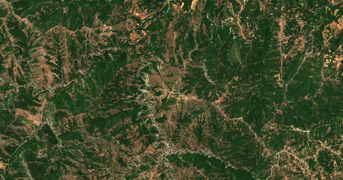 Satellitenkarte von Koryfí