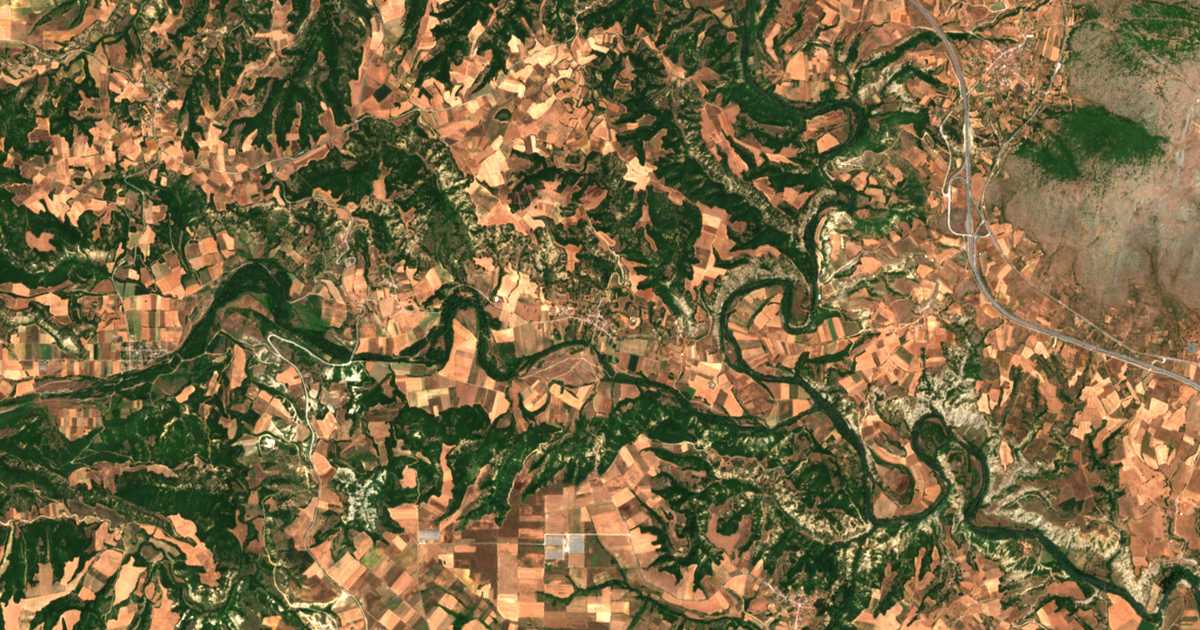 Satellitenkarte von Trapezítsa